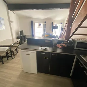 https://le-cocon-davignon-t2-centre-historique-intra-muros.fr-provencehotel.com